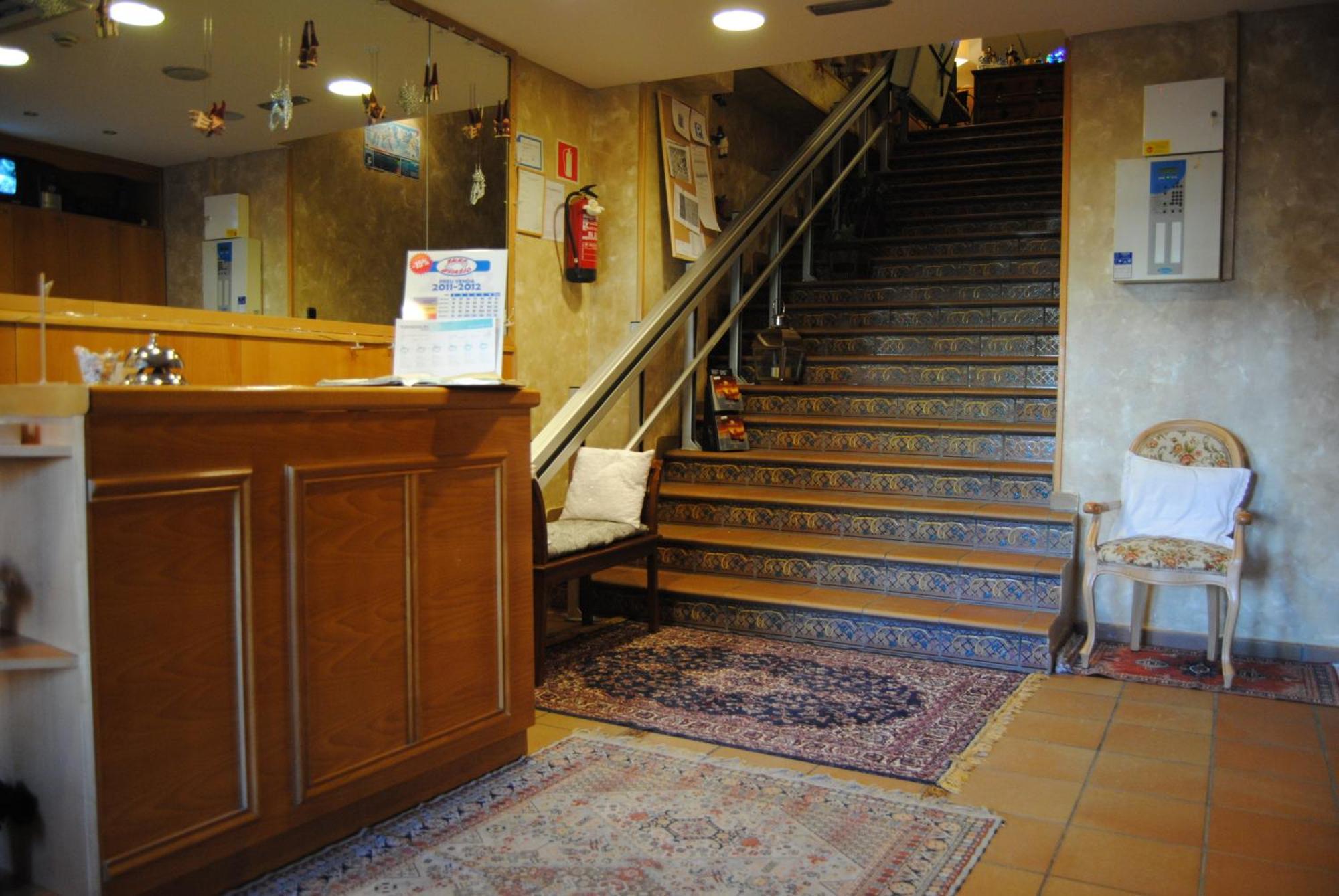 פאס דה לה קאסה Hotel Meta מראה חיצוני תמונה